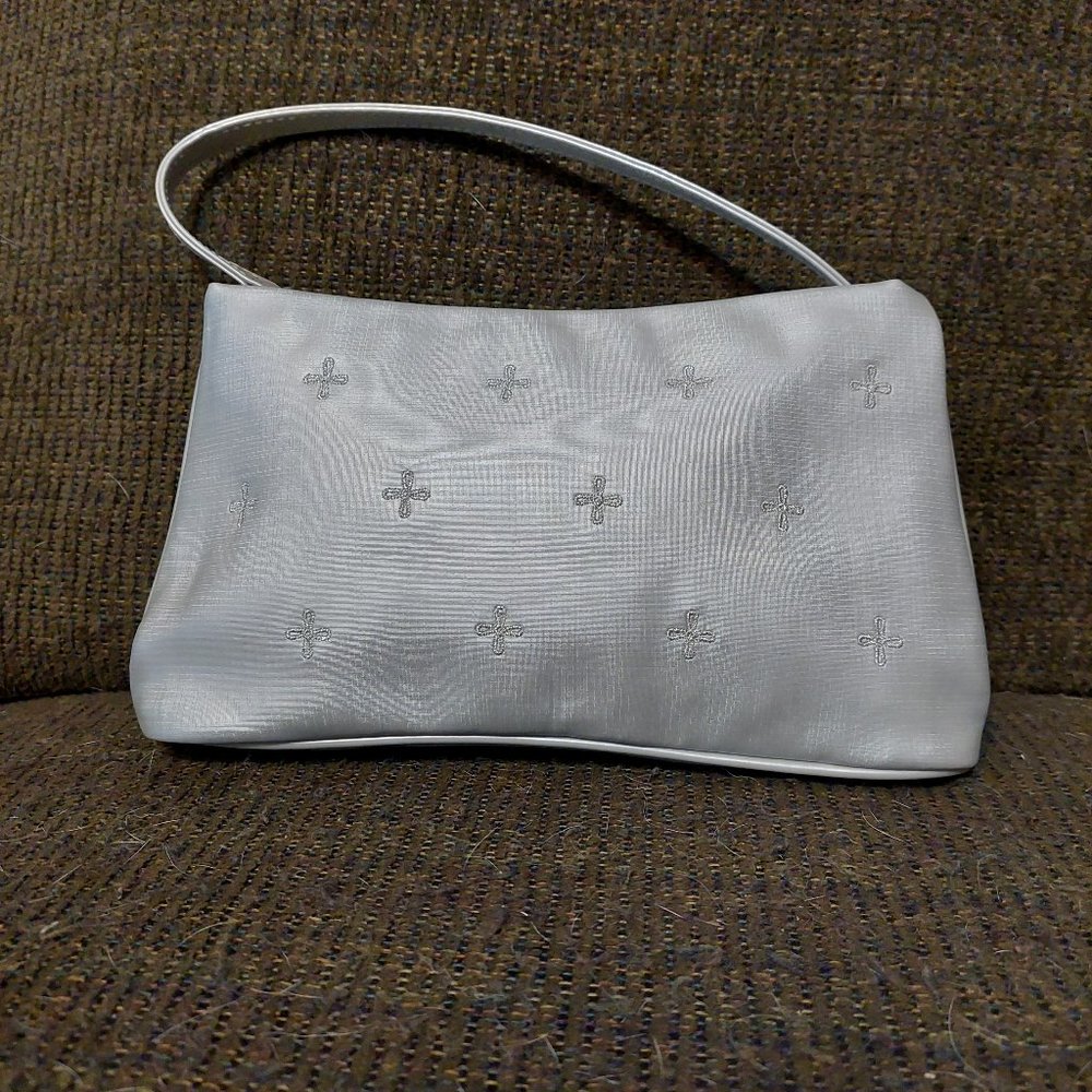 Silver Clutch/Wristlet purse